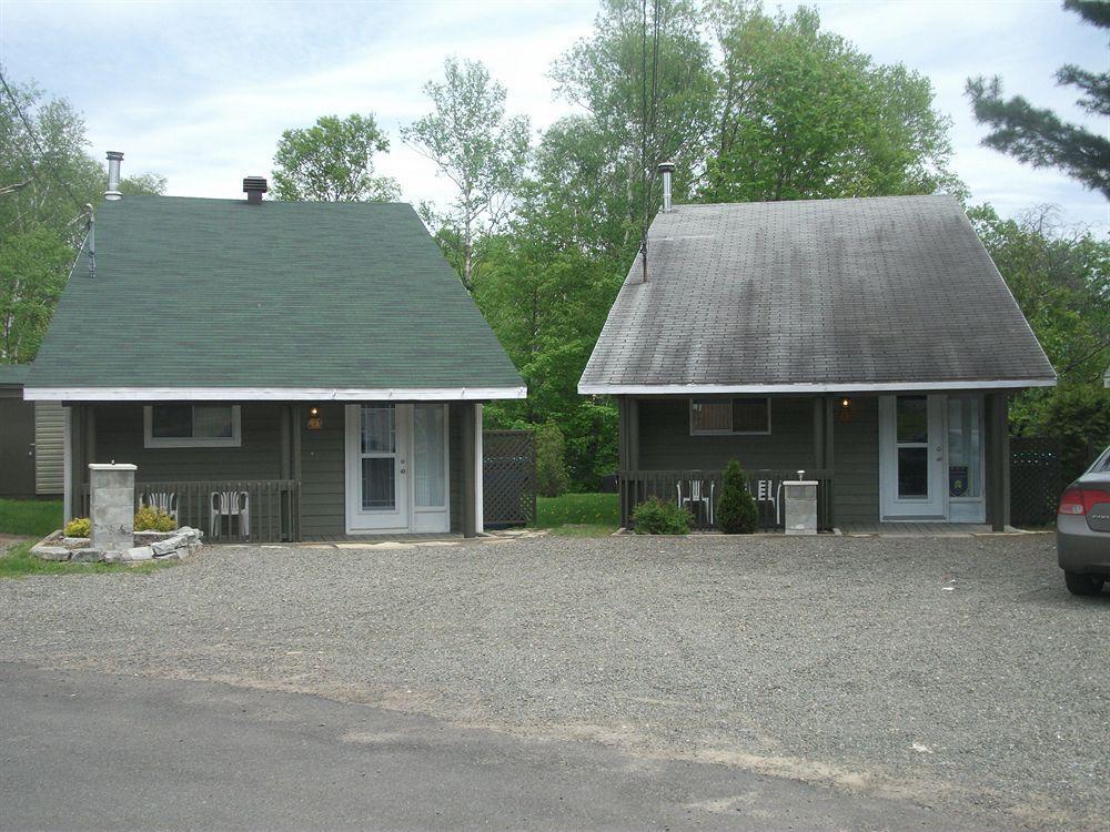 Les Chalets Bo-So-Met Beaupré Exterior photo
