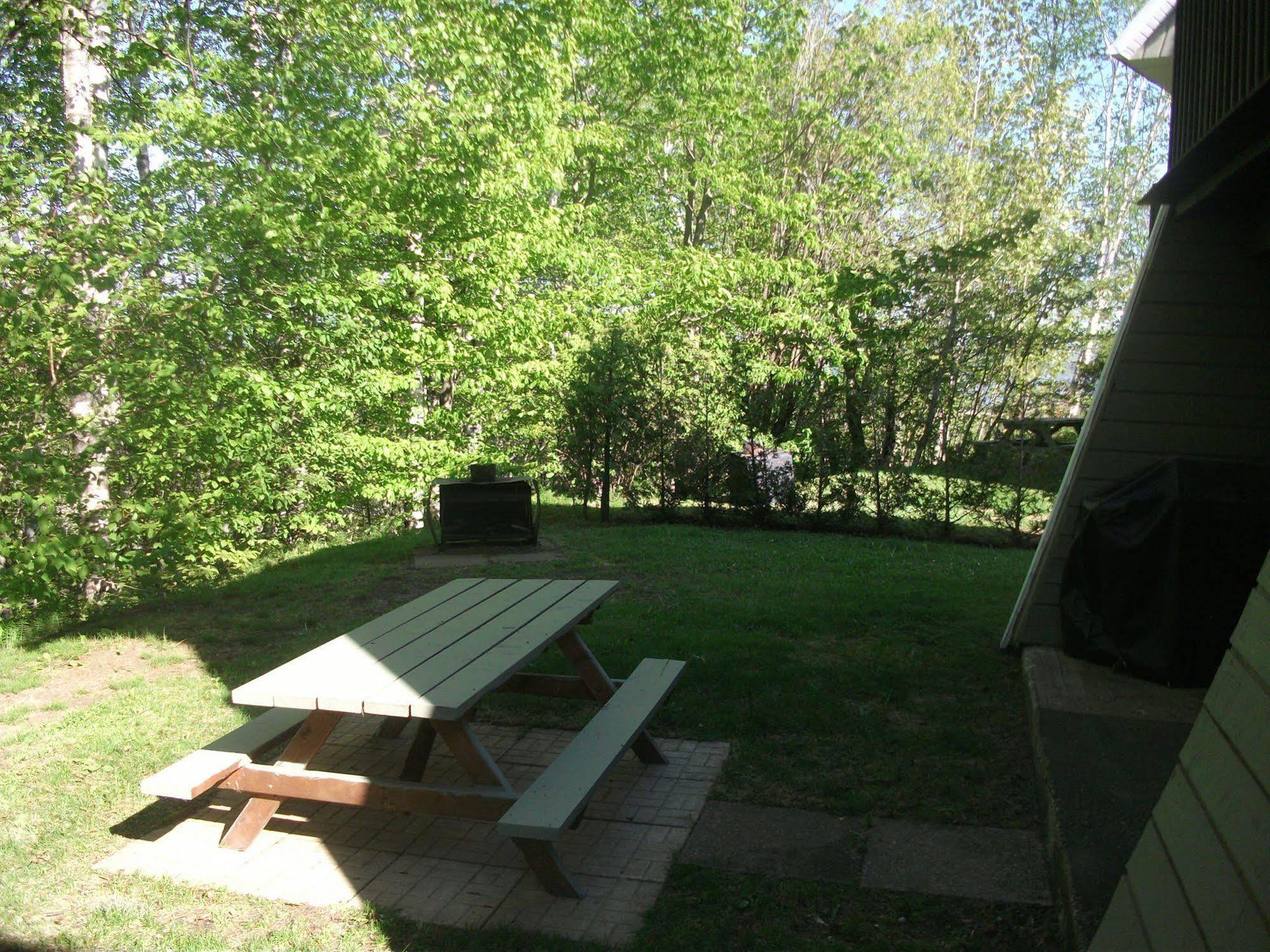 Les Chalets Bo-So-Met Beaupré Exterior photo