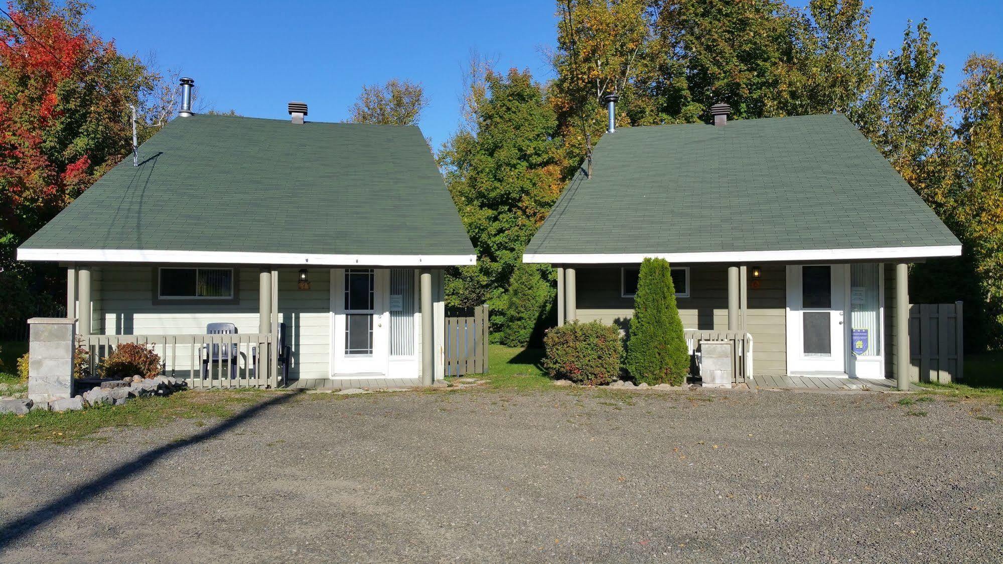 Les Chalets Bo-So-Met Beaupré Exterior photo